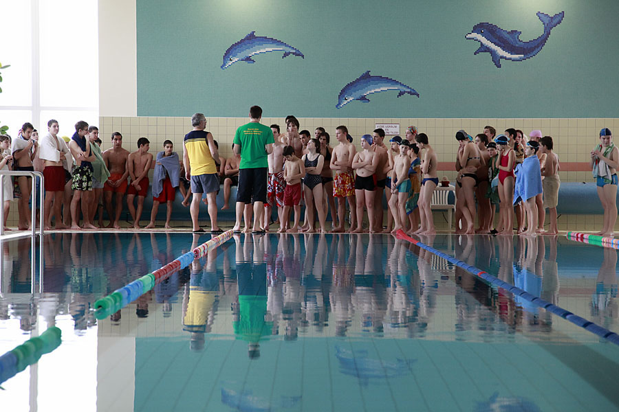 Benedekes úszóverseny1