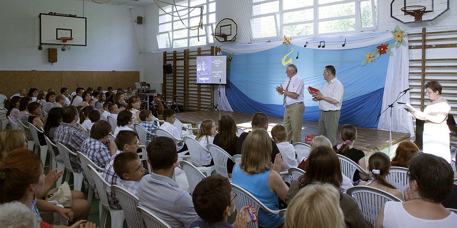 06.09. Ságvári Endre Általános Iskola Díjkiosztás1