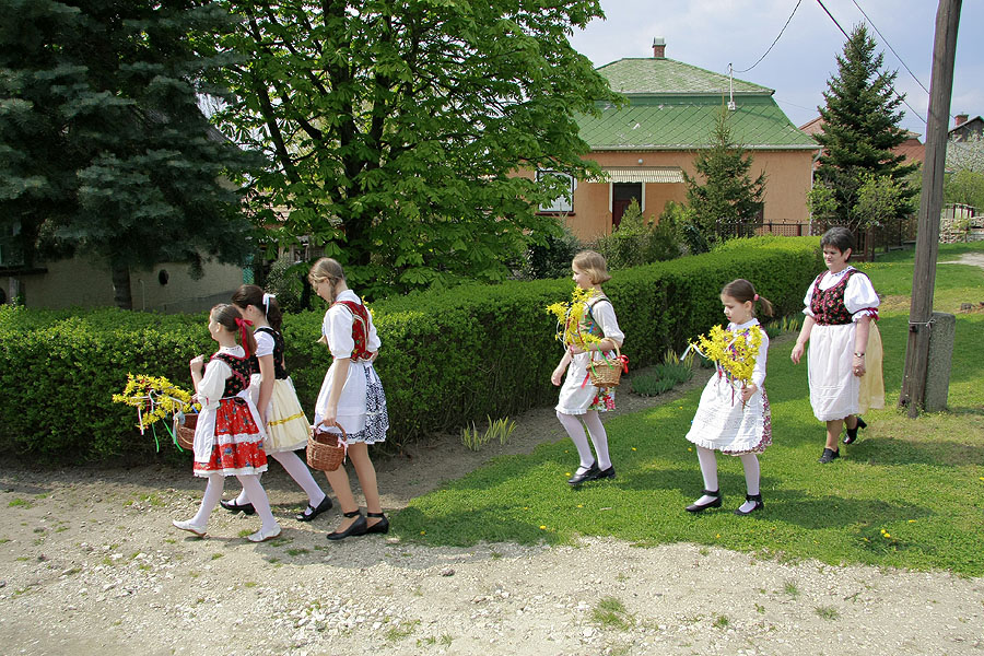 04.18. Szlovák Húsvéti köszöntő15